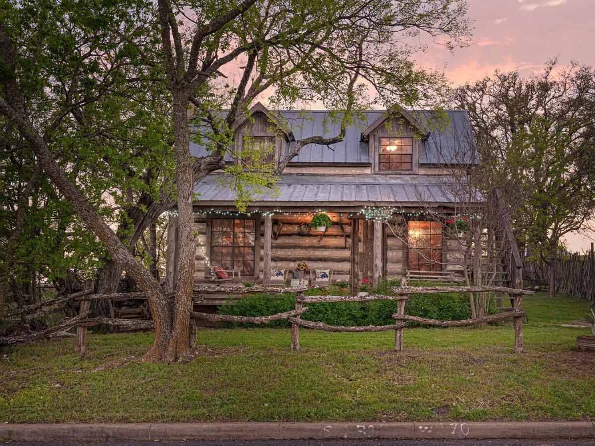 Das Eck Haus - Cozy Cabin Getaway Fredericksburg Eksteriør billede